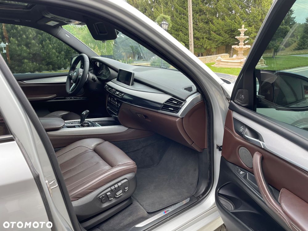 BMW X5 xDrive50i Sport-Aut - 12