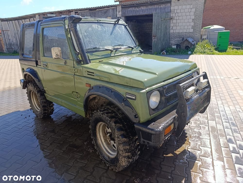 Suzuki Samurai - 2