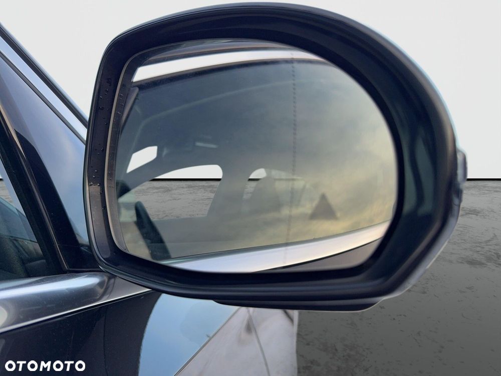 Mercedes-Benz Klasa E - 25