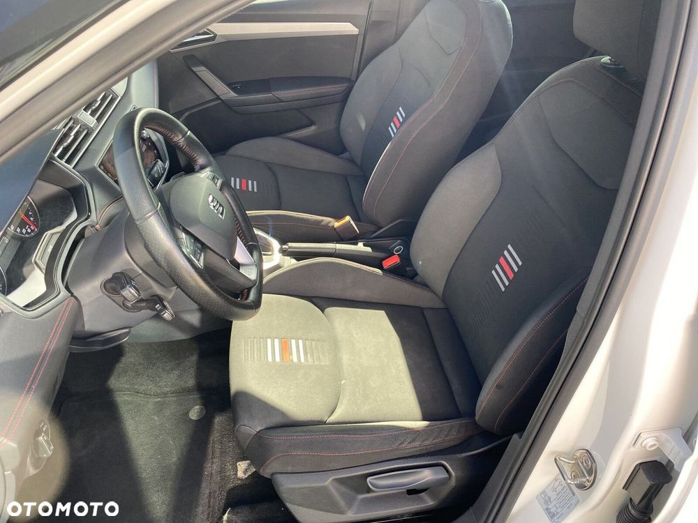 Seat Arona - 11
