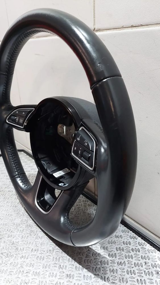 Kierownica multifunkcyjna skóra oryginał Audi Q3 R 2018 nr 8U0419091AL - 6