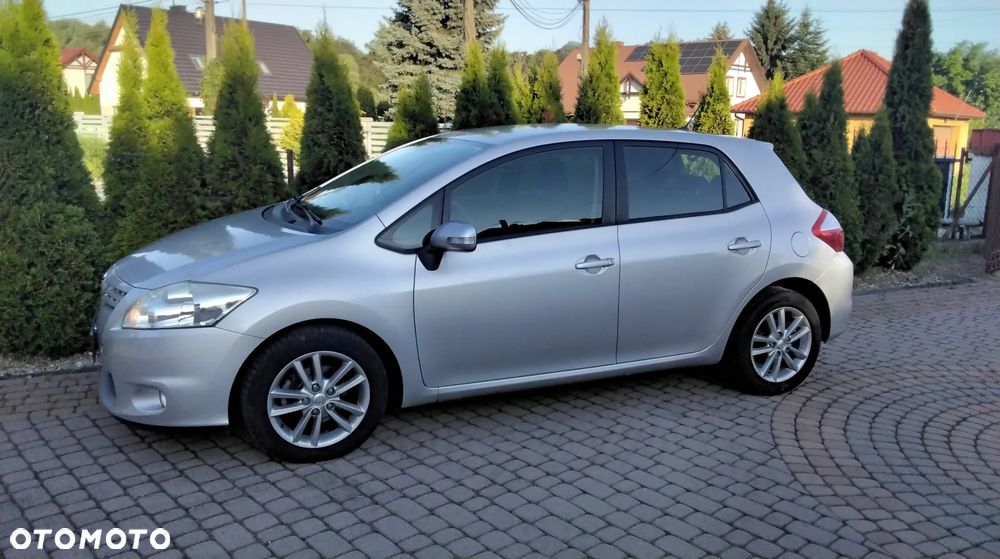 Toyota Auris 1.6 Life+ - 8