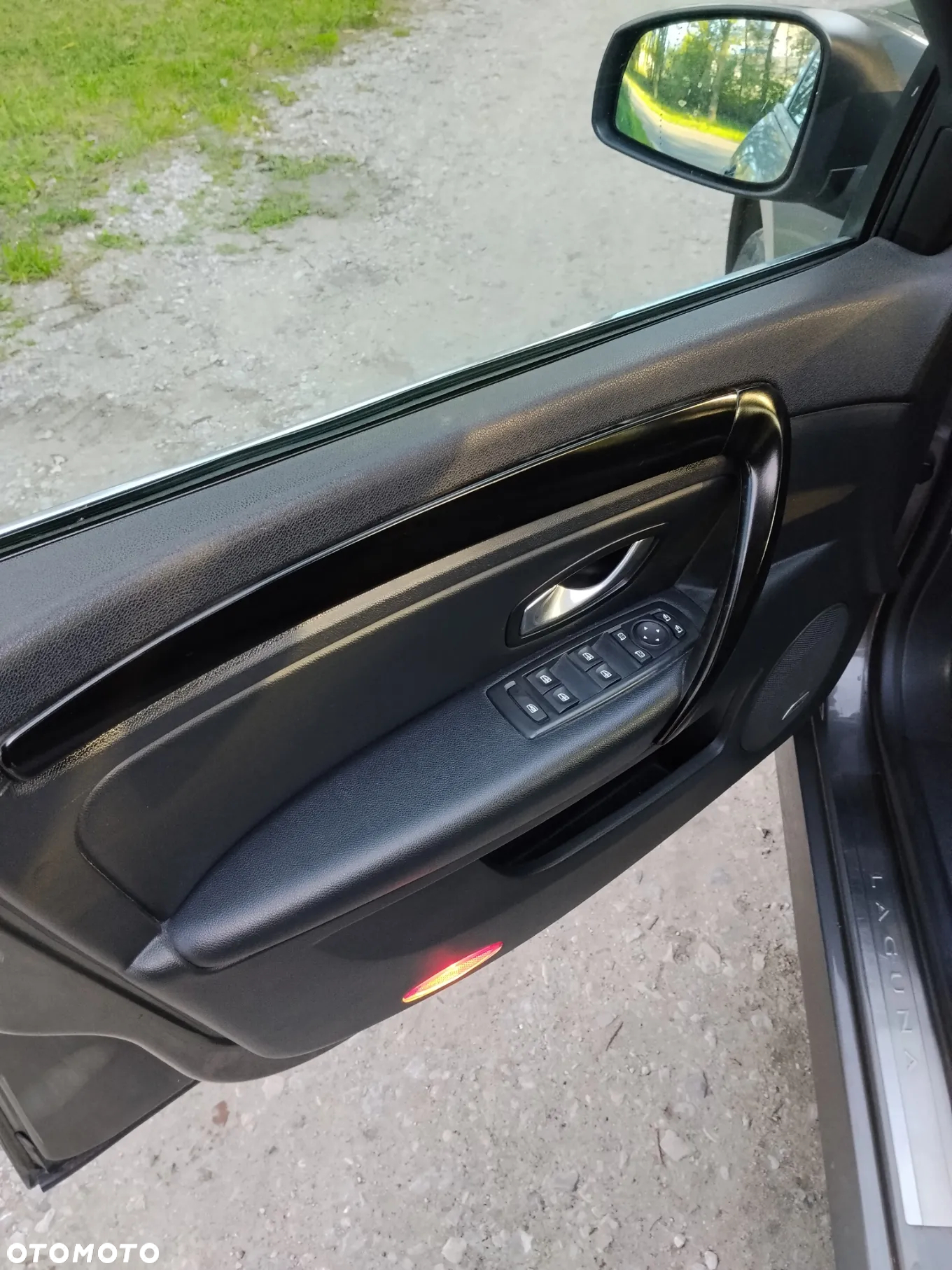 Renault Laguna - 9