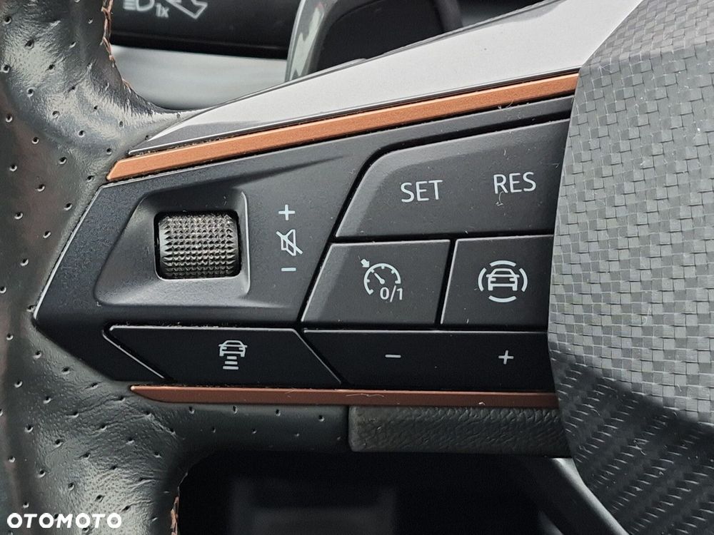 Cupra Formentor 1.4 e-Hybrid VZ DSG - 16