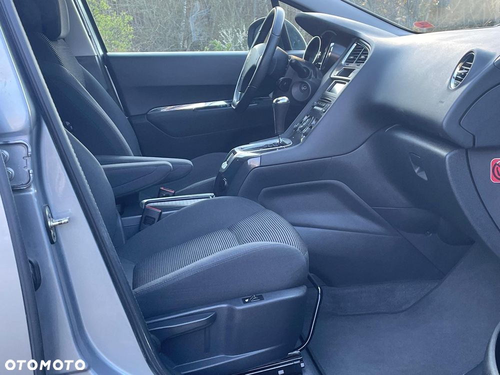 Peugeot 5008 BlueHDI 120 EAT6 Stop & Start Active - 13