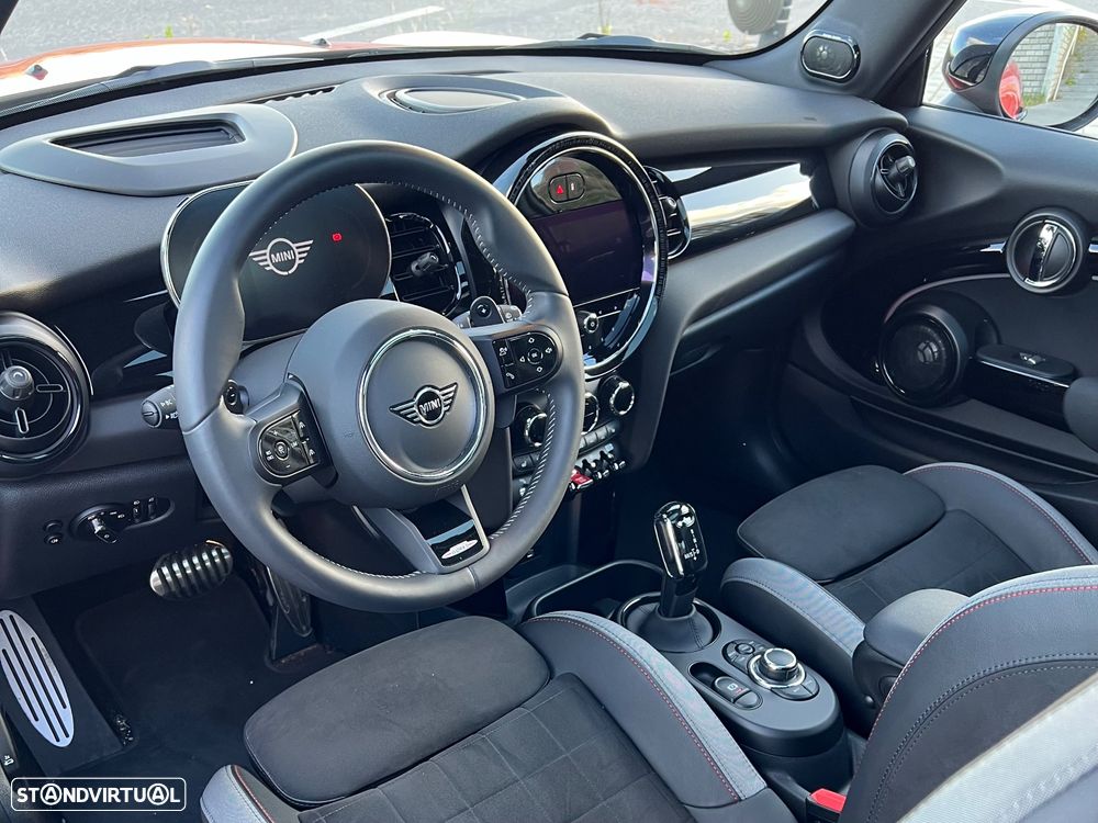 MINI 3 Portas John Cooper Works Plus Auto Desportiva - 12