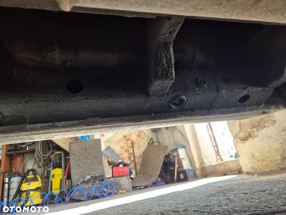 Volkswagen Transporter - 34