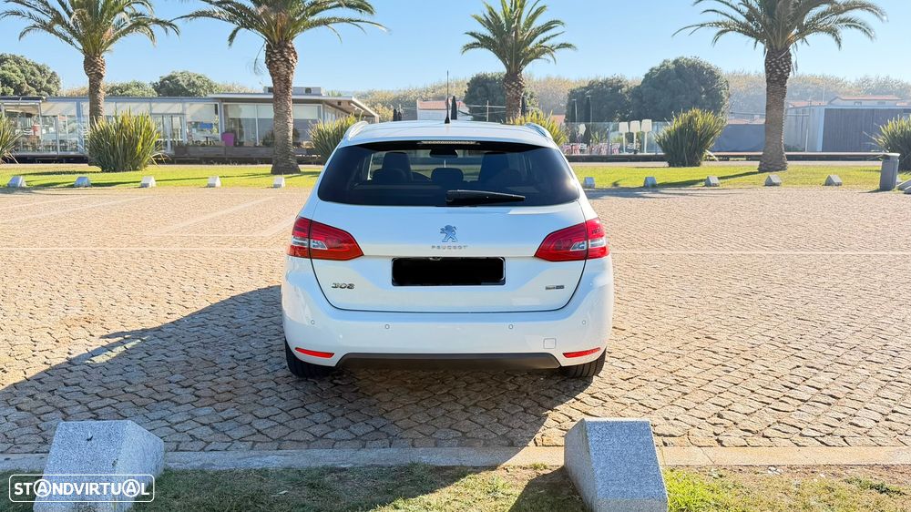 Peugeot 308 1.6 BlueHDi Allure - 4