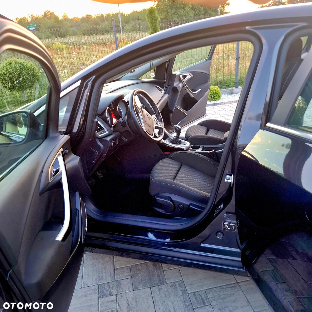 Opel Astra - 13
