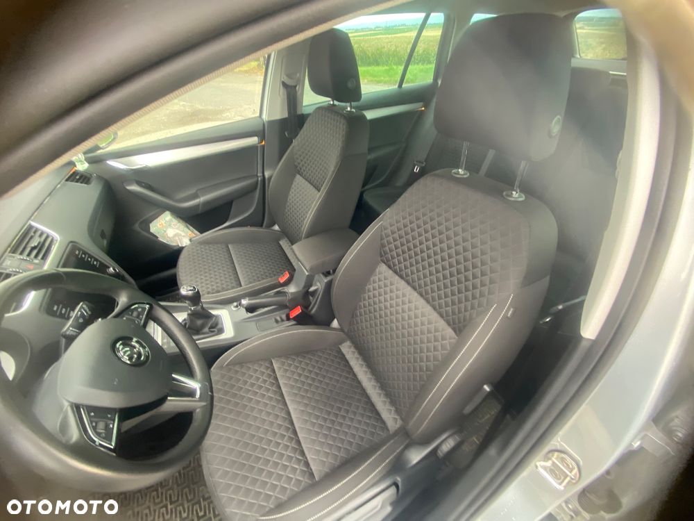 Skoda Octavia ver-2-0-tdi-drive - 12