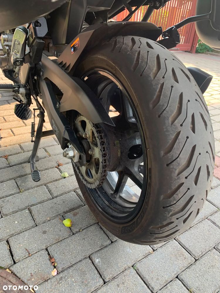 Kawasaki Versys 1000 - 9
