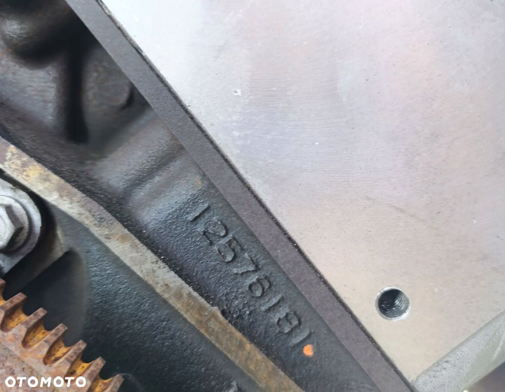 SILNIK KOMPLETNY GMC / HUMMER / CHEVROLET SILVERADO 6.0 V8 LQ4 - 4
