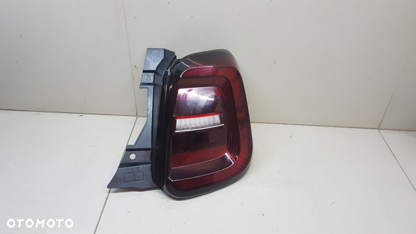 FIAT 500E ELECTRIC 18-22 LAMPA TYLNA PRAWA TYŁ  LED