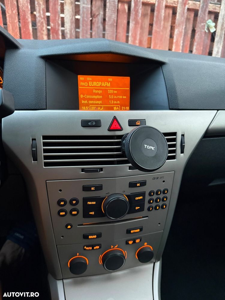 Opel Astra - 9