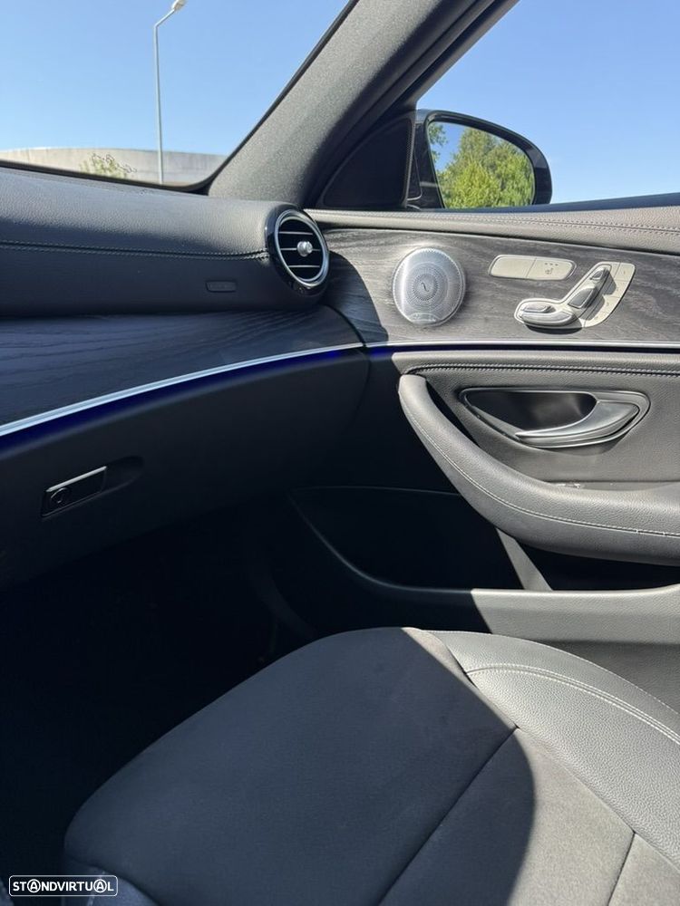 Mercedes-Benz E 300 de 9G-TRONIC AMG Line - 46