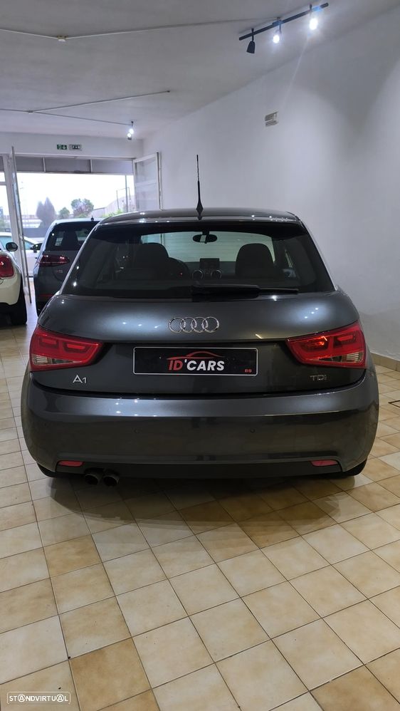 Audi A1 1.6 TDI S line Sport Pack - 5