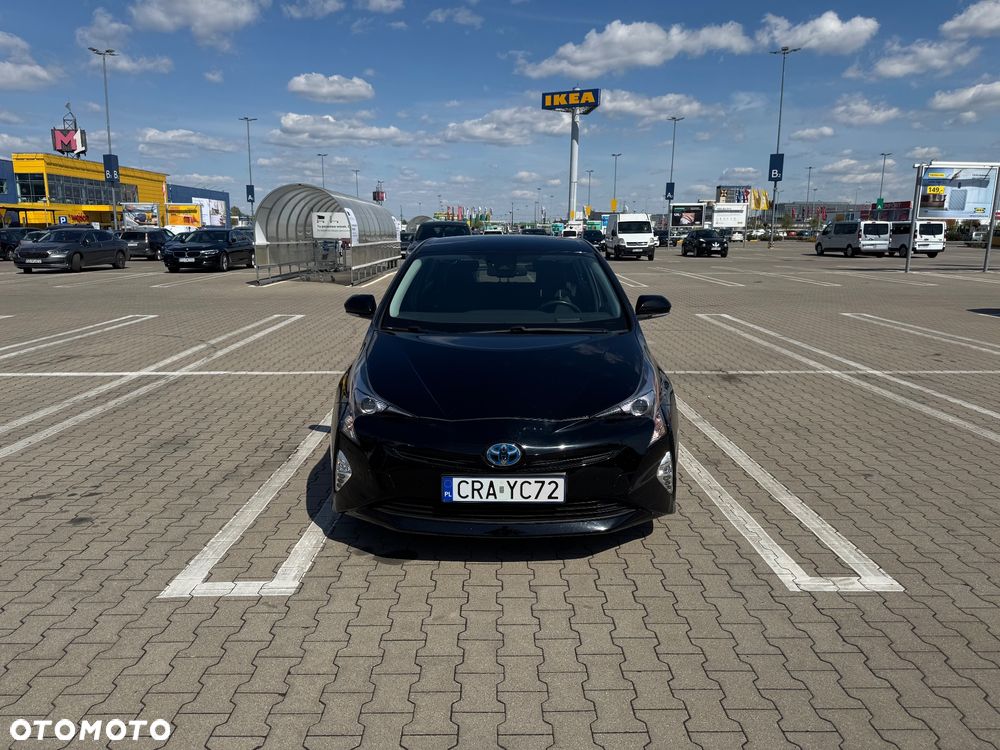 Toyota Prius Hybrid - 8