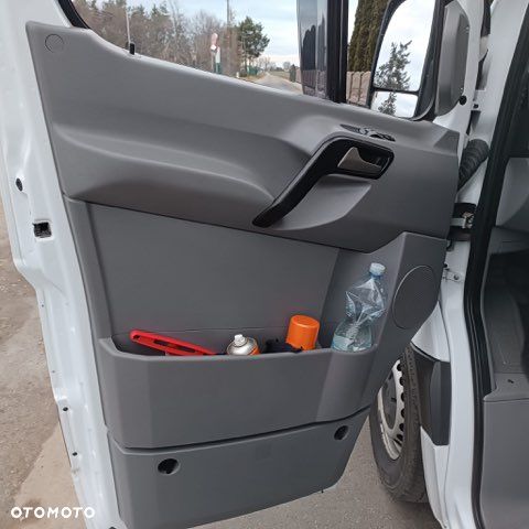 Mercedes-Benz Sprinter 319 - 24