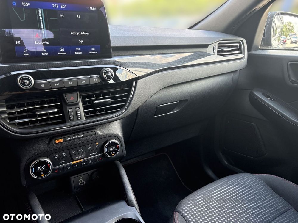Ford Kuga 2.5 FHEV FWD ST-Line - 15