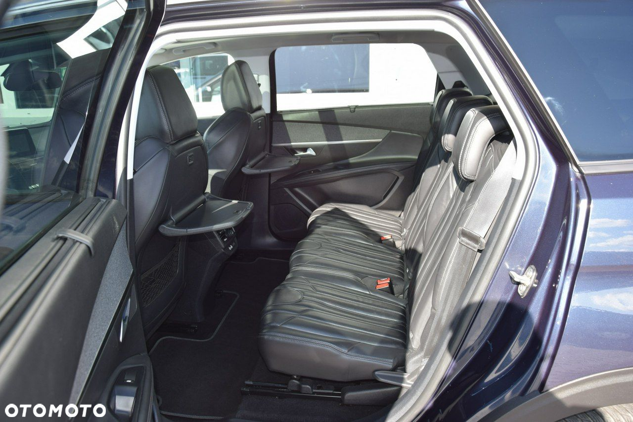 Peugeot 5008 - 26