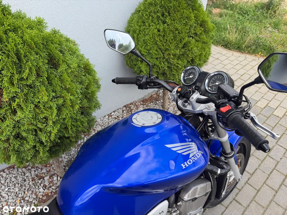 Honda Hornet - 26