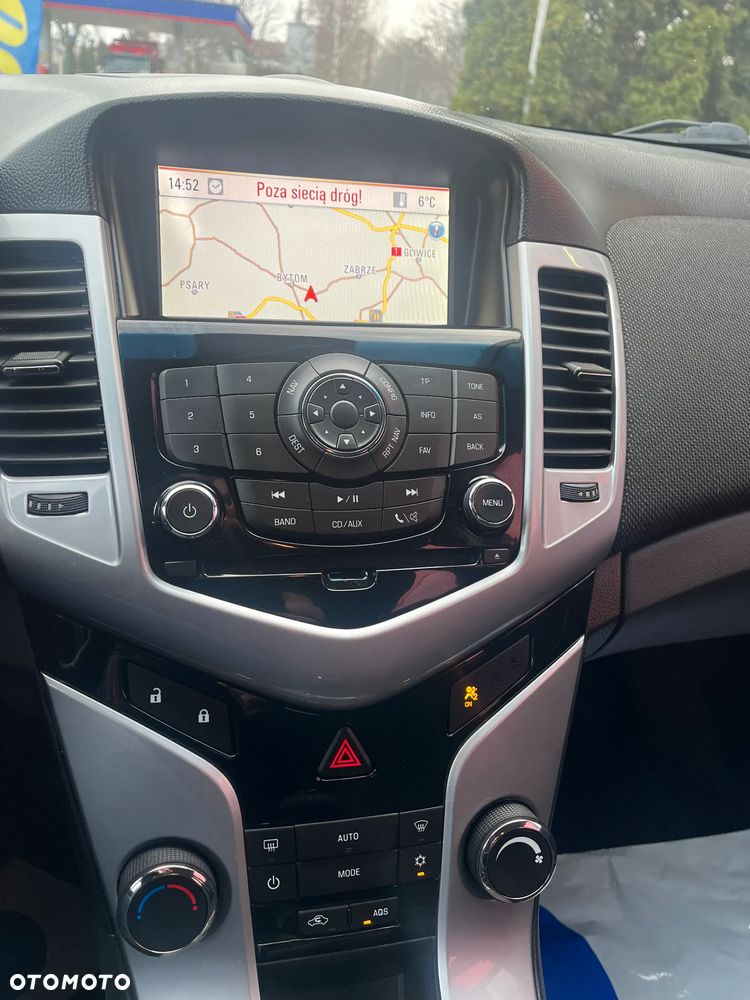 Chevrolet Cruze 1.4T LT+ - 12
