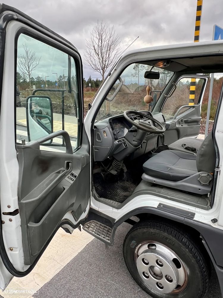 Mitsubishi Canter 3.0 - Cabine Dupla - 12