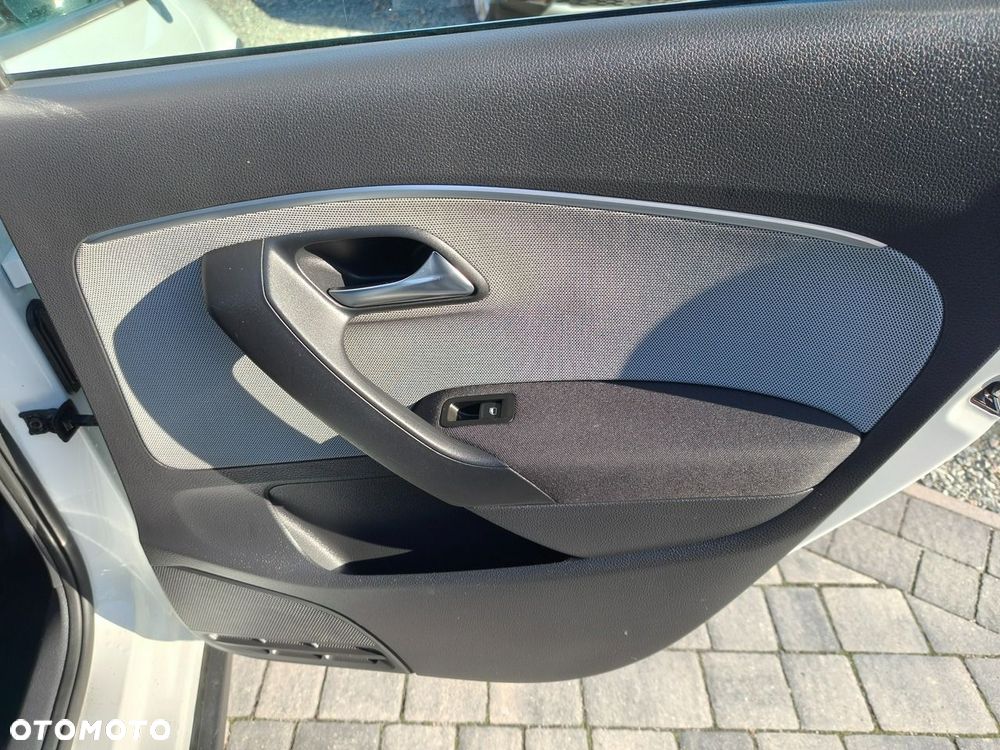 Volkswagen Polo Cross - 24