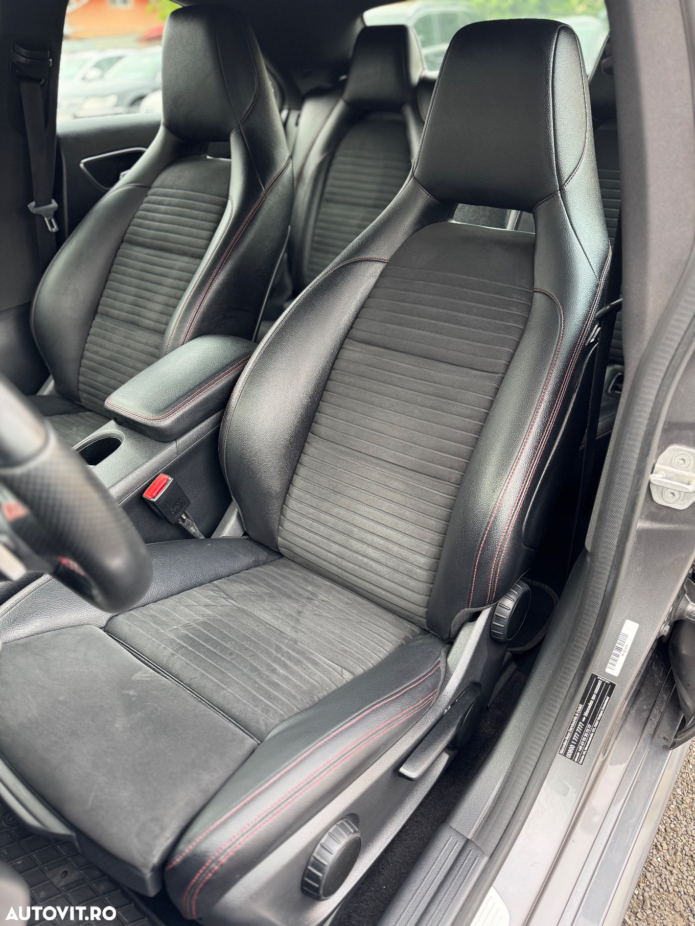Mercedes-Benz CLA - 9