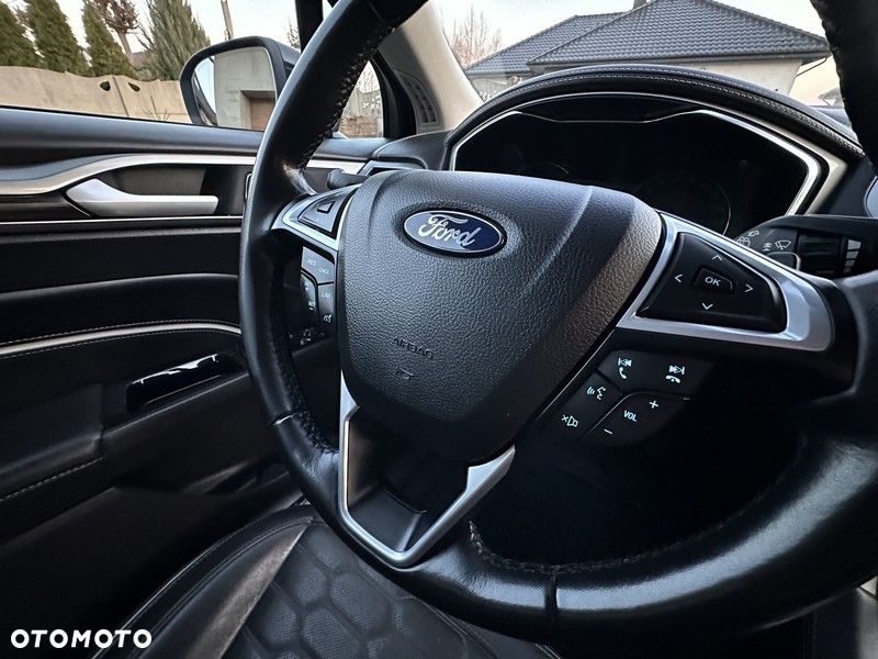 Ford Mondeo 2.0 EcoBlue Vignale AWD - 27