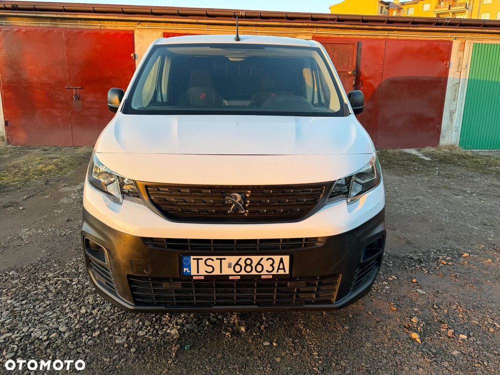 Peugeot Partner K9 - 2