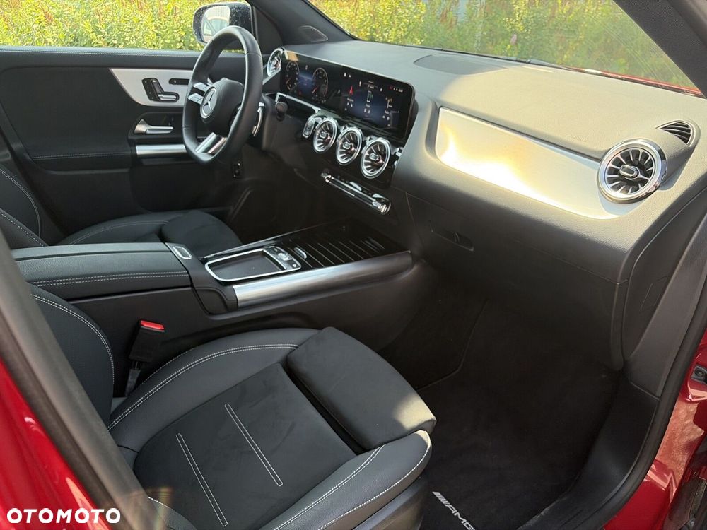 Mercedes-Benz GLA 200 mHEV AMG Line 7G-DCT - 13