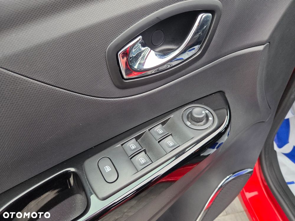 Renault Captur ENERGY TCe 120 EDC LIMITED - 31