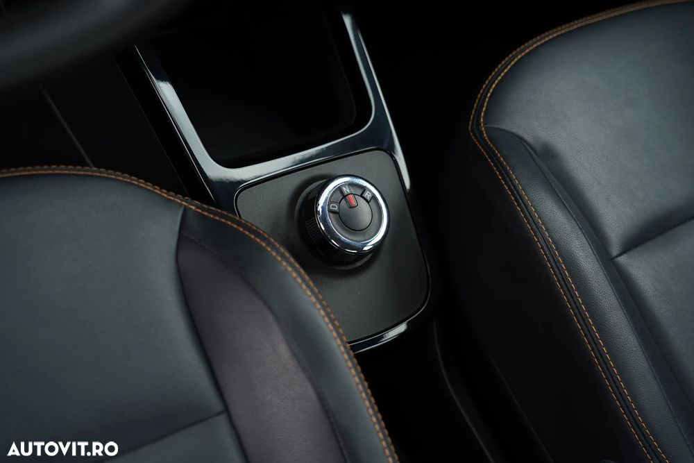 Dacia Spring Comfort Plus - 11