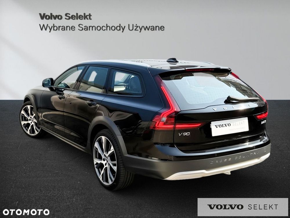 Volvo V90 Cross Country - 7