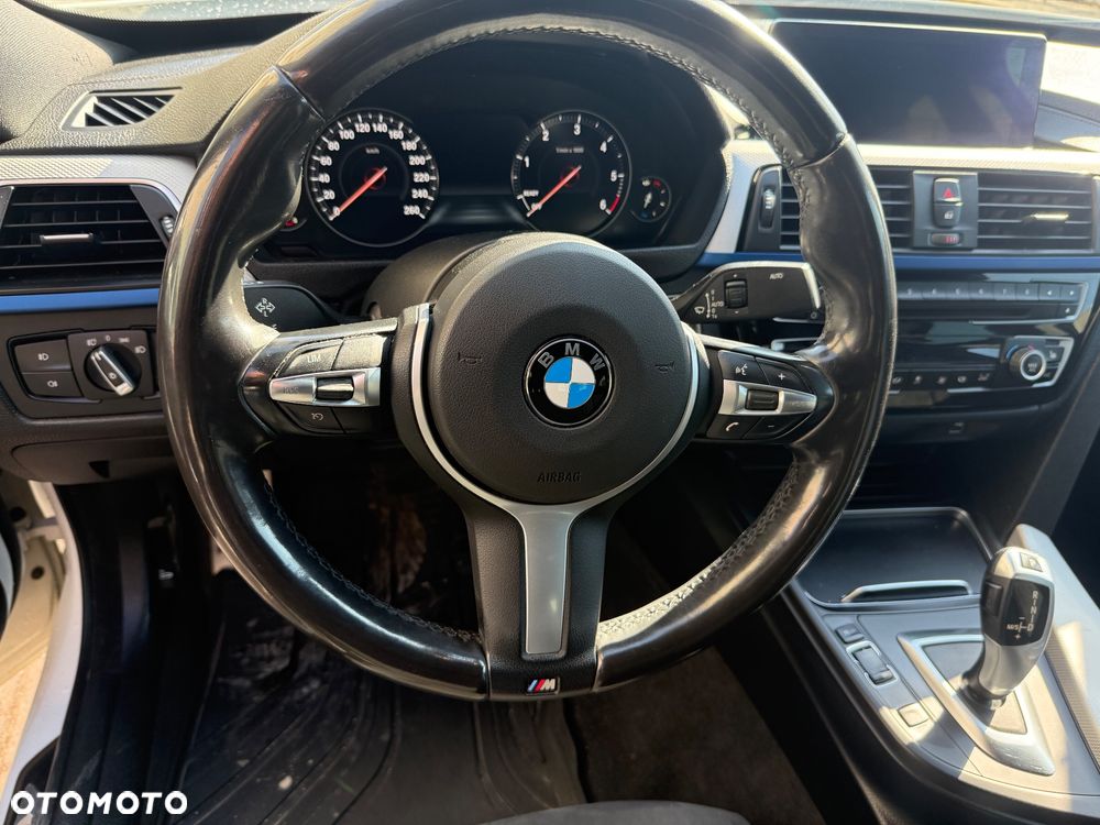 BMW Seria 3 325d M Sport Sport - 13