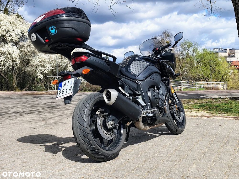 Yamaha FZ8 - 11