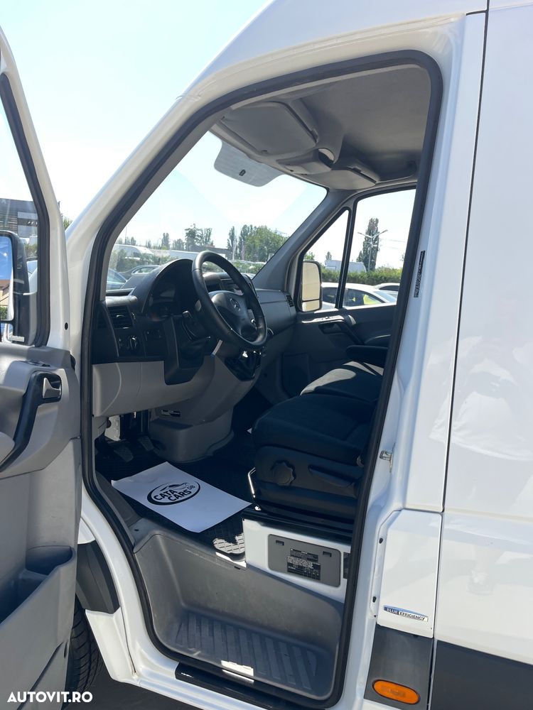 Mercedes-Benz Sprinter 516CDI MEDIU PUNTE DUBLA - 23
