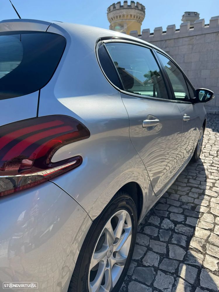 Peugeot 208 1.2 PureTech Active - 3