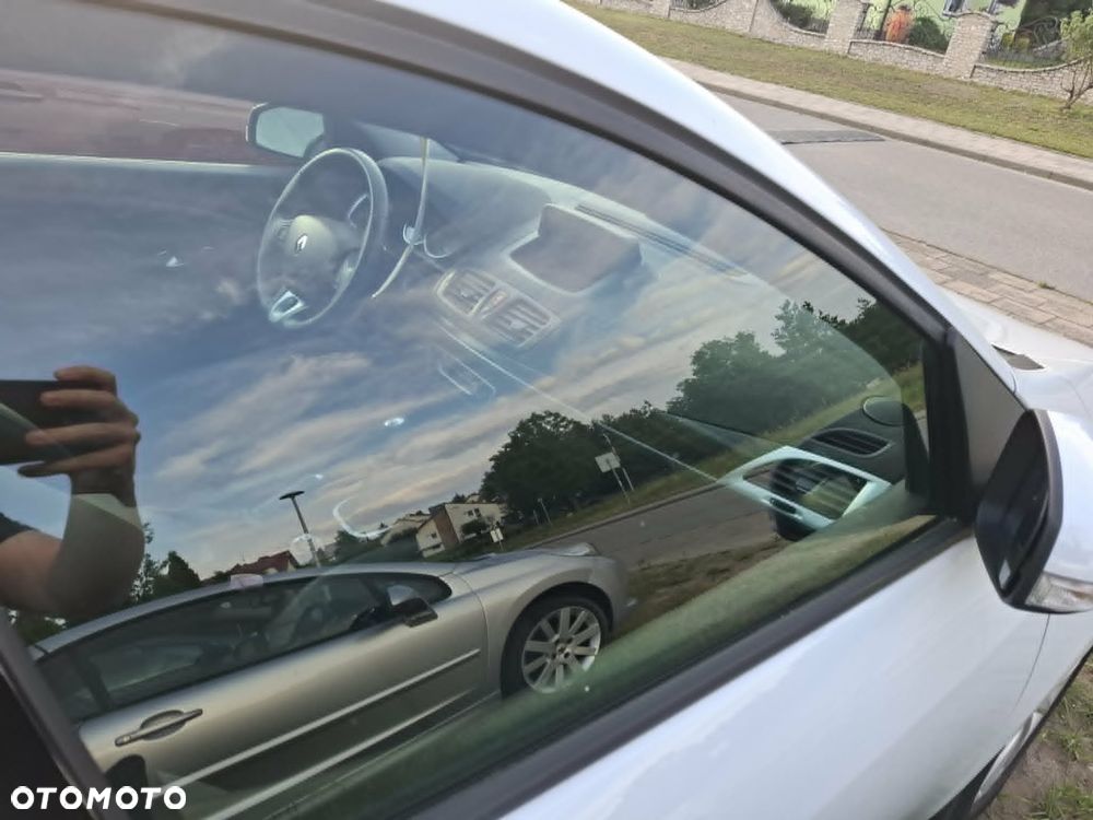 Renault Megane TCe 130 Night and Day - 6