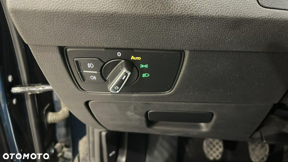 Volkswagen Passat 1.5 TSI EVO Business - 26