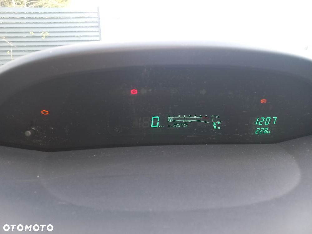 Toyota Yaris 1.0 Luna A/C - 18