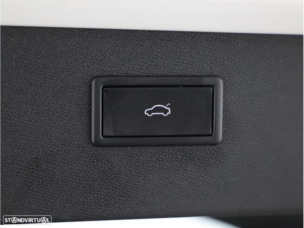 Cupra Formentor 1.4 e-Hybrid DSG VZ - 25