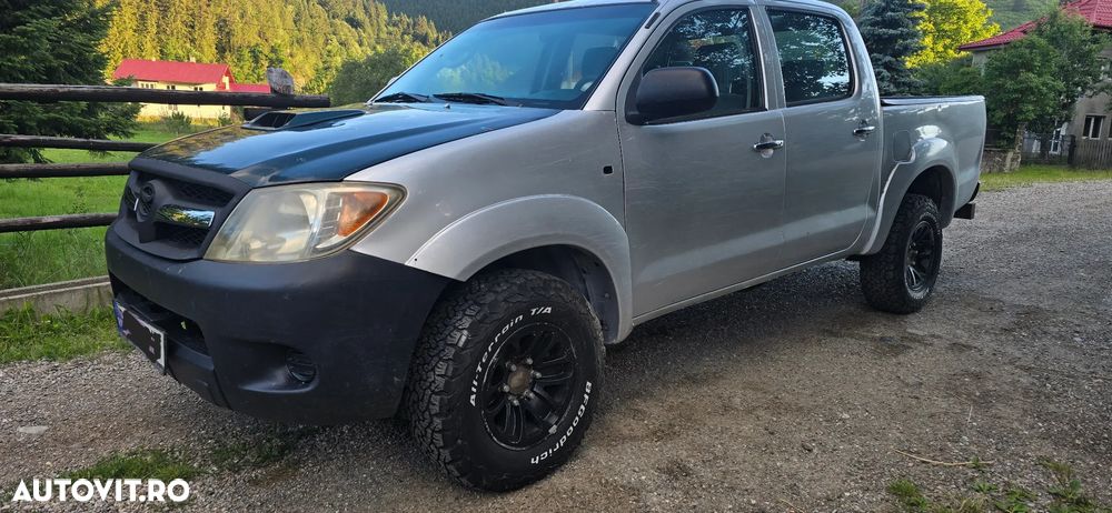 Toyota Hilux 4x4 Double Cab - 1