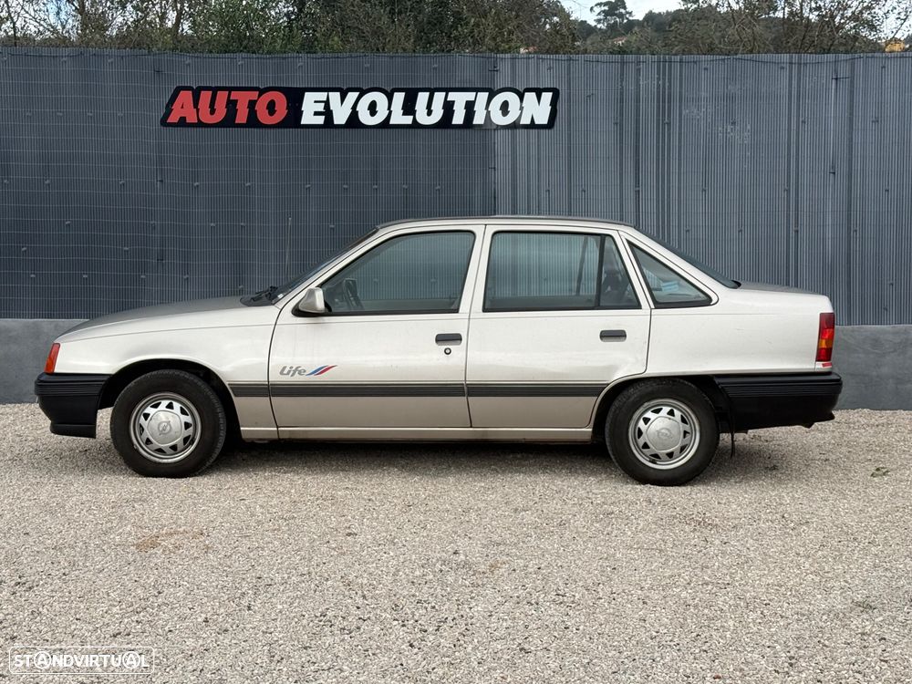 Opel Kadett 1.4 Beauty - 2