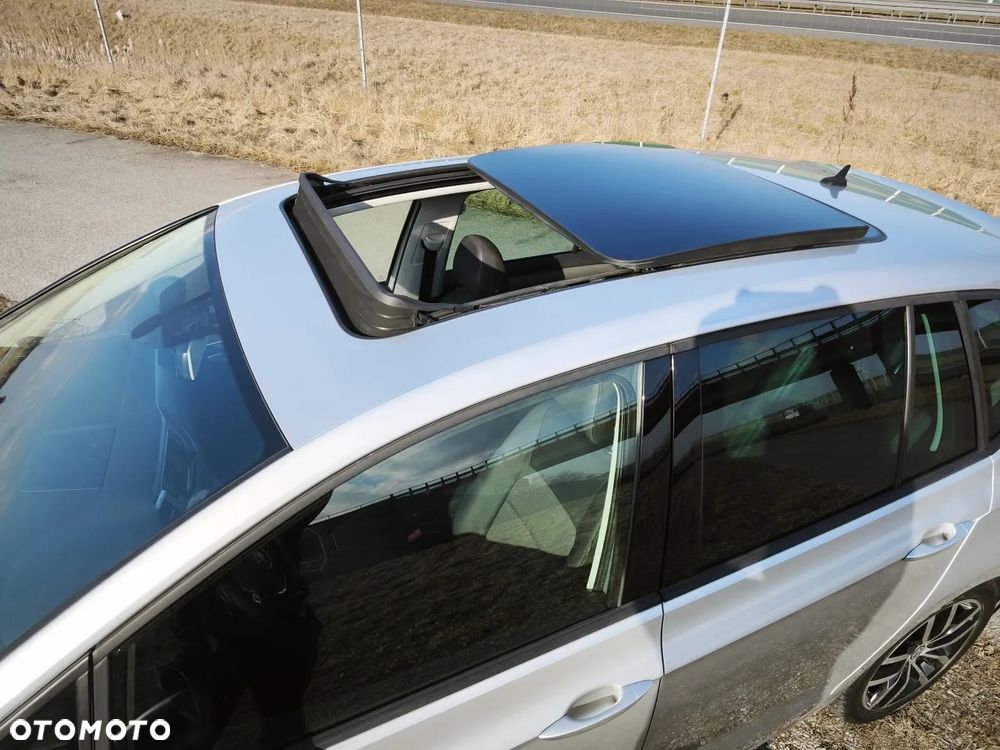 Volkswagen Golf Sportsvan - 11