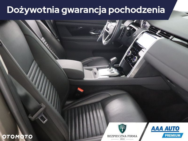 Land Rover Discovery Sport - 11