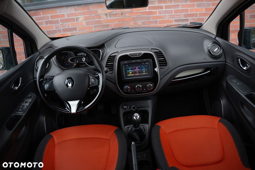 Renault Captur BLUE dCi 115 EDC INTENS - 29