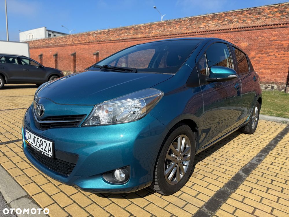 Toyota Yaris 1.33 VVT-i Edition 2014 - 1