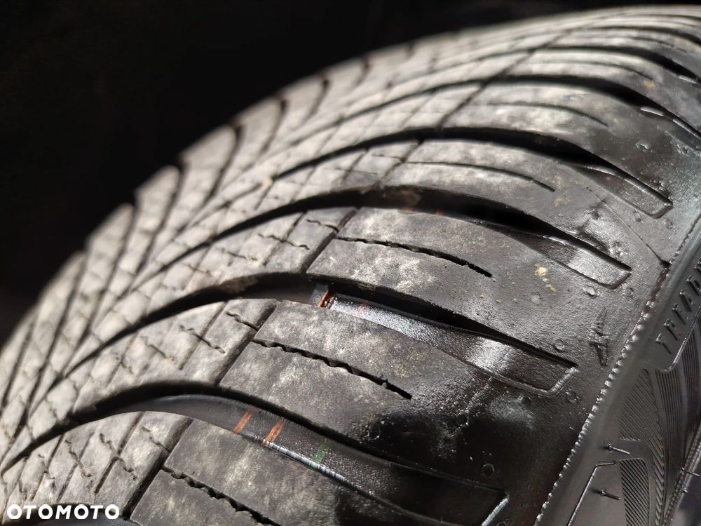 Nissan Qashqai 1.3 DIG-T DCT N-CONNECTA - 39